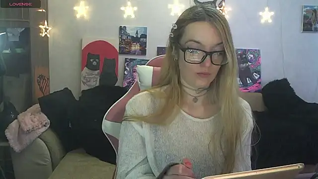 SecretSophia Adlı Modelin Canlı XXX Sohbeti