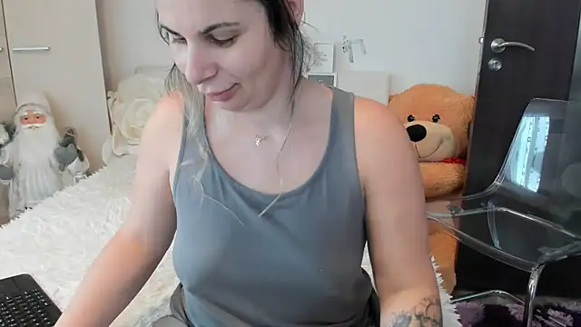 sweetemy4uのウェブカメラショー