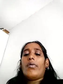 Baby_P live XXX chat