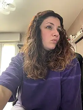 دردشة DaisyVibesss الجنسية المباشرة