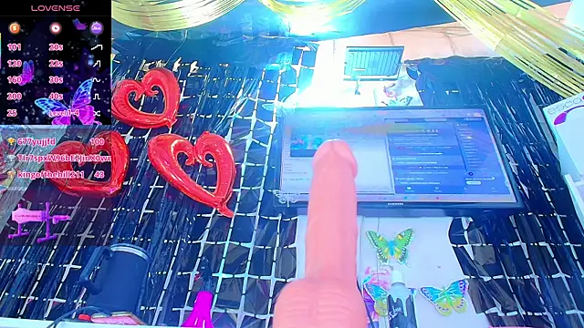 Show Webcam de dakotamilf__hot