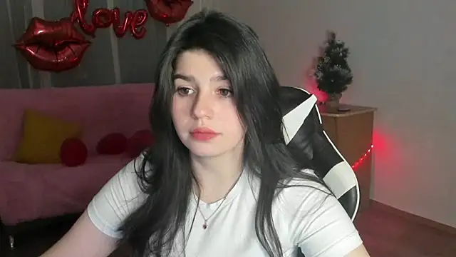 KisaModel élő XXX-chatje