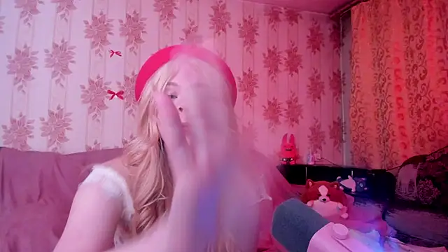 Cutie_Bambi Live XXX-chat