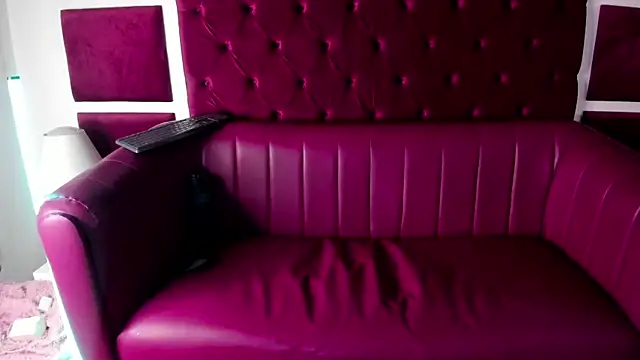 RossMildrey Live XXX-Chat