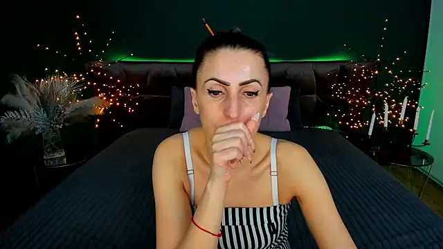 Rebecca_Diamond লাইভ XXX চ্যাট