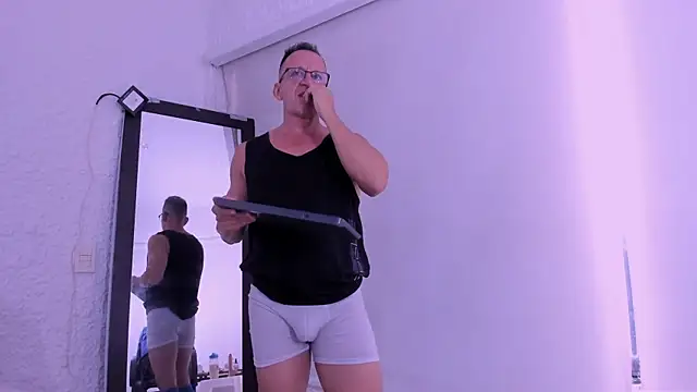 Chat XXX Live _axelking_