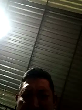 Chat +18 de Emilis2347 ao vivo