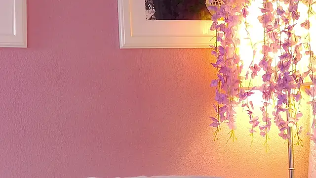 S_andra_ Adlı Modelin Canlı XXX Sohbeti