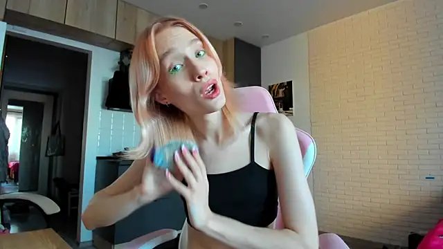 _Alice_Kitty ওয়েবক্যাম শো