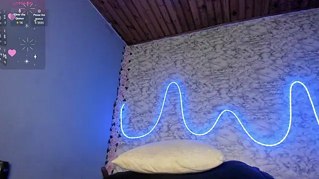 Morochaa-fire 即時 XXX 聊天