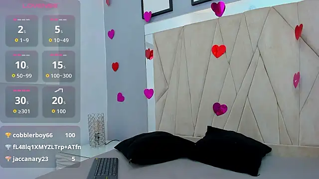 adams_bobby 现场XXX聊天