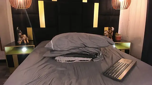 Chat +18 de Lucio__Fox ao vivo