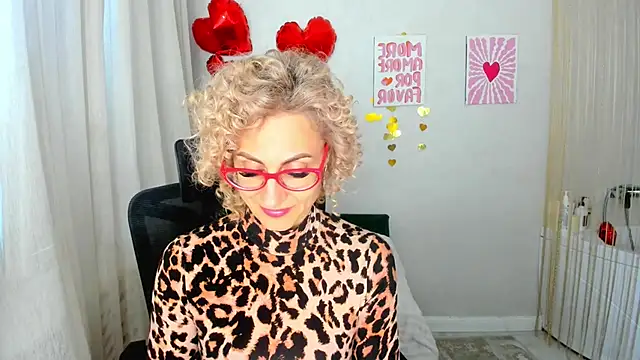 MuseOfStage's Live XXX Chat