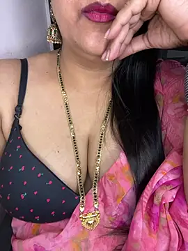 Chatroom XXX en direct de Notty-HotyBhabhi