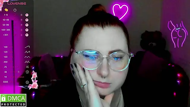 Alicia_love00 Adlı Modelin Canlı XXX Sohbeti