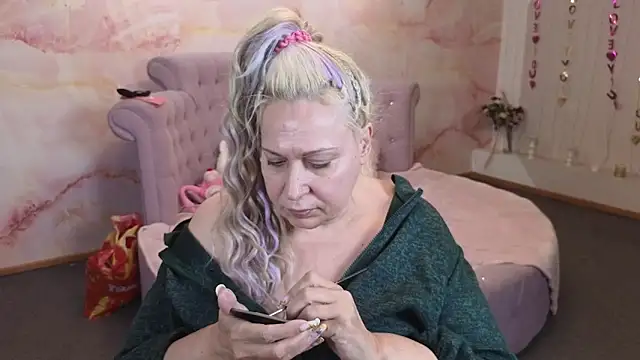 Penelope_Pinky – Live XXX-chat