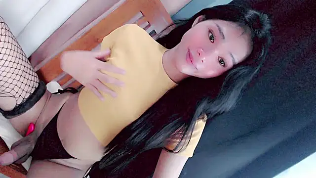 Вебкам-шоу Amomentoflust99