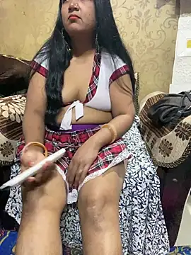 Czat XXX na żywo – Meera_xxx