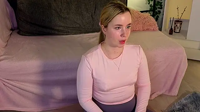 IvetteLabore: онлайн-секс-чат