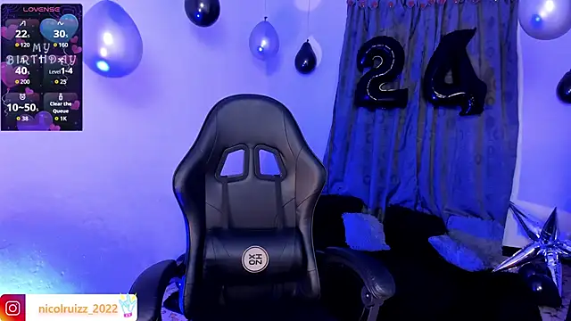 Chat XXX en directo de Nicolle_Ruizz