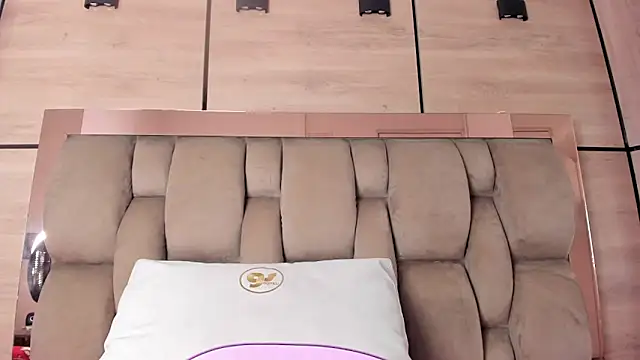 Živý XXX chat karol_lewiss