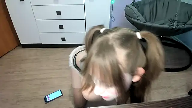 Yoonhee_ki 现场XXX聊天