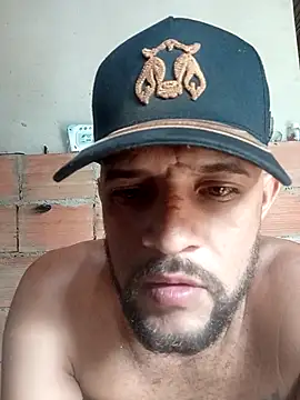 Hot_Veteran_1 – Naživo XXX chat