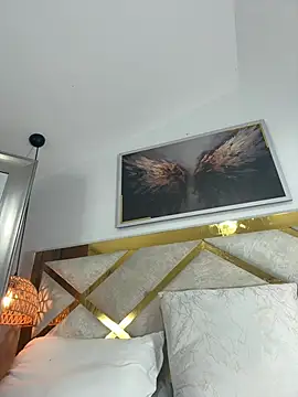 Chat +18 de Angel_Perv ao vivo