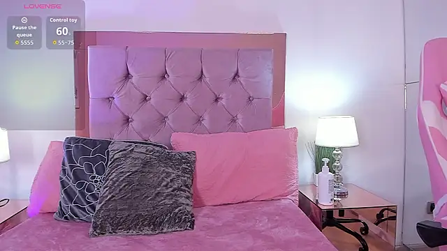 แชท XXX สดของ melanie_hills