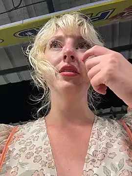 دردشة RonnieKiss الجنسية المباشرة