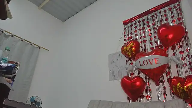 Онлайн чат XXX velvetluna_