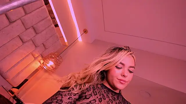 Онлайн чат XXX VioletaAbel