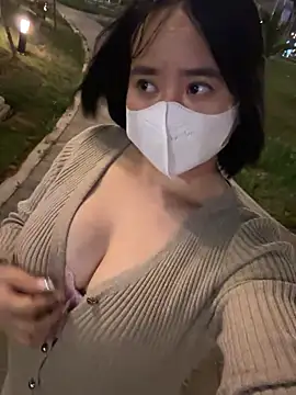 May-Squirt Show in webcam