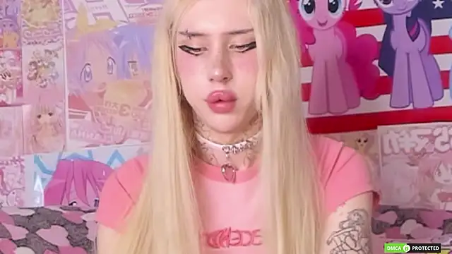 XXX chat uživo modela Joy_Barker