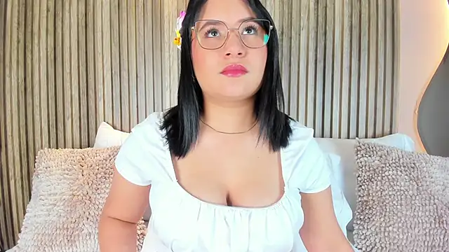 Chat XXX en directo de HannaKarson