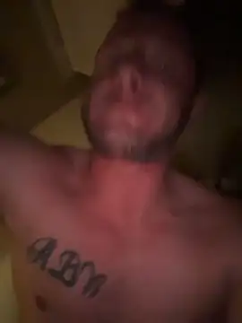 Онлайн чат XXX biggzee6