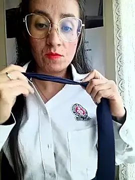 Valentina--1 现场XXX聊天