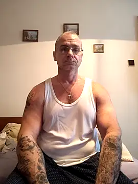 Živý XXX chat chcem1975