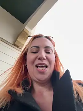 PervyxMilfxx 现场XXX聊天