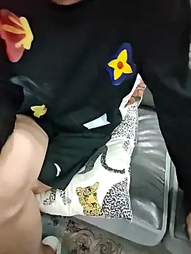 micai_fengbeiのライブXXXチャット