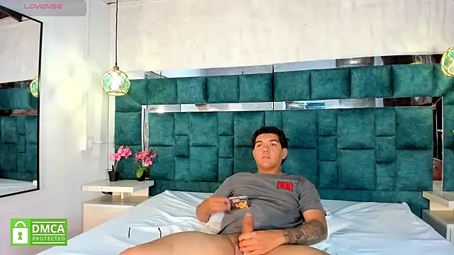 _bonnyandclyde Webcam Show