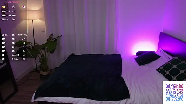 MilaFlame Adlı Modelin Canlı XXX Sohbeti