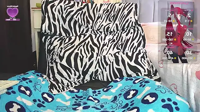 girl_tatto13 Chat XXX in diretta