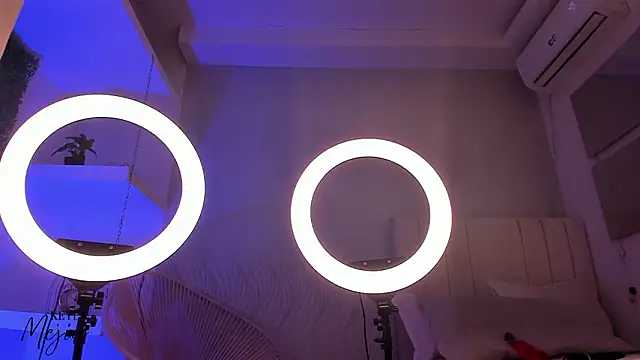 keyla_mejia 现场XXX聊天