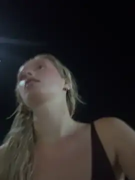 SunnyShiney Chat XXX in diretta