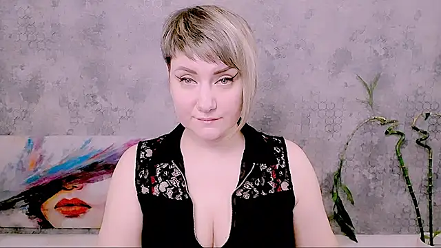 Djullia's Live XXX Chat