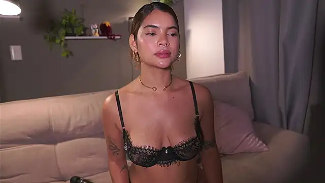 HannahEvanss Chat XXX in diretta