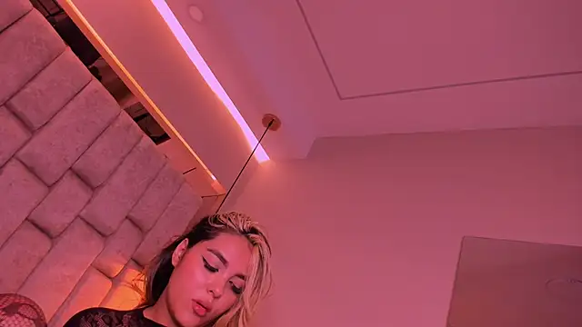 دردشة VioletaAbel الجنسية المباشرة