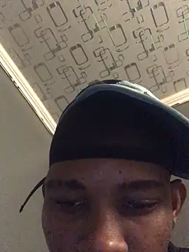 MixedItem Adlı Modelin Canlı XXX Sohbeti