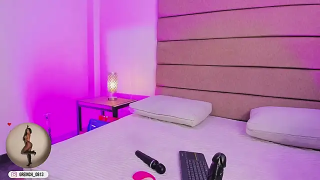 sally_rosses Adlı Modelin Canlı XXX Sohbeti